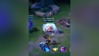 Bằng một cách nào đó ... =)) ѕʜɪɴ lienquan lienquanmobile xuhuong camnanggamethu