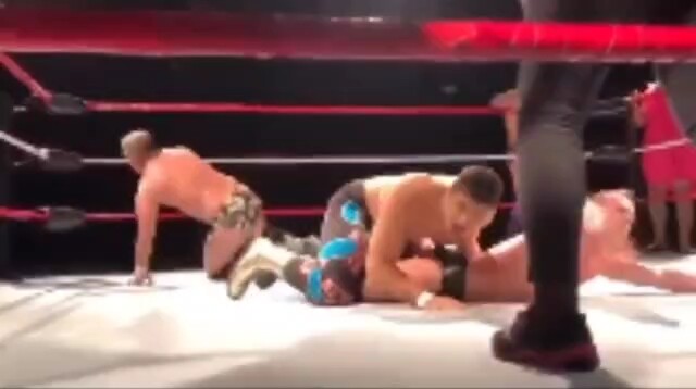 นี่มันบ้าอะไรกันเนี่ย?