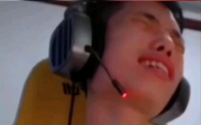 Bạn làm gì vậy～ôi