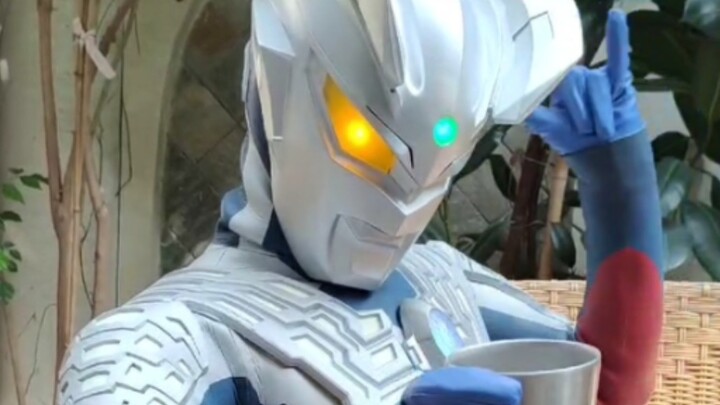 Tokusatsu Afternoon Tea Relay! Let's Henshin!