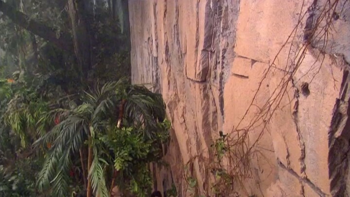 La historia interminable (2001) S01E05 El regalo del nombre