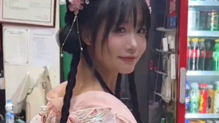 Orang kuat tidak pernah mengeluh tentang lingkungan!