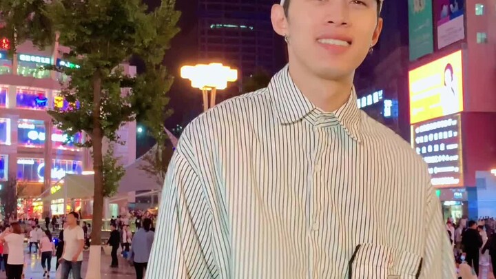 มันเป็นวันสุดท้ายของวันหยุด คุณยังมีพลังงานที่จะมาร่วมกับเราอยู่มั้ย?