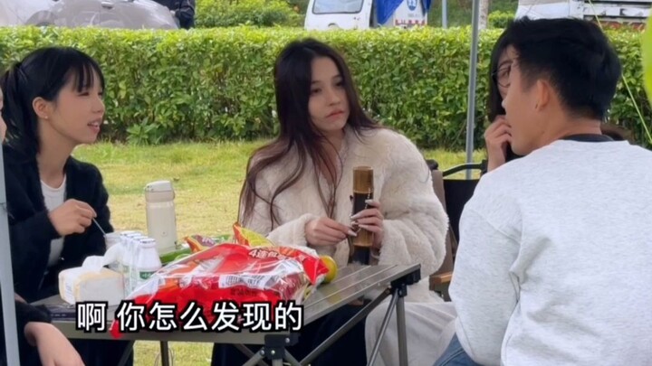 I have no idea what he’s pretending to be.