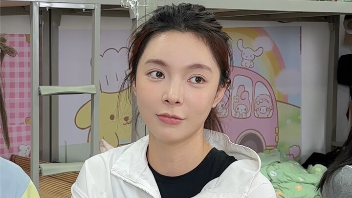 Kalau kamu nggak sopan sama aku, jangan salahkan aku kalau aku juga nggak sopan～