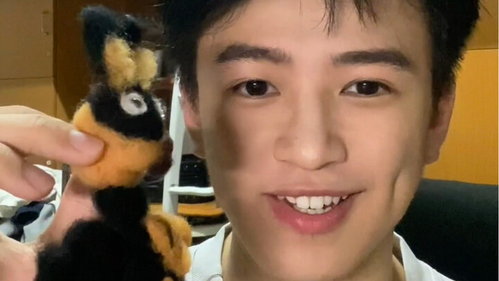 手工高手明白了爱是放手