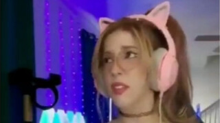 “พวกคุณแค่ยอมรับไม่ได้ว่าเด็กผู้หญิงเล่นเกมเก่งกว่าคุณ”