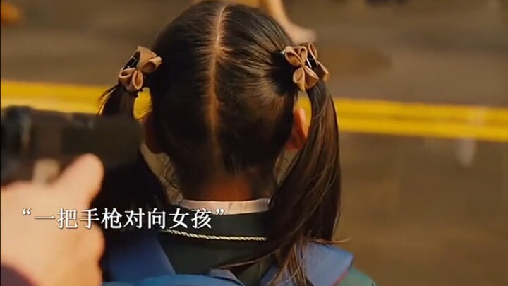 小伙表面是小丑，竟没想到是个顶级特工