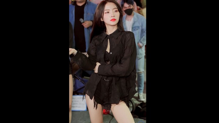[竖屏]60p HyunA - Red 舞者：Clock SeoYoung 徐英Sally 4K 60P 直拍 by LIKEY