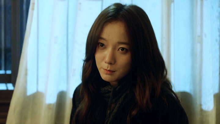 “Iconic Moments When Money Talks”