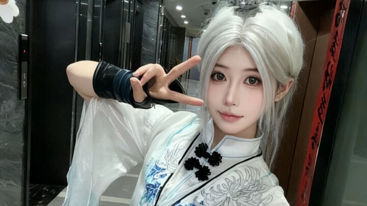 Sisi's impromptu dance performance!