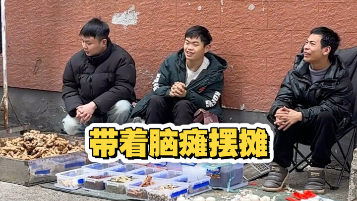 Người bại não bán hàng rong: Tôi rất thích ngựa, vì ngựa có thể chạy rất nhanh.