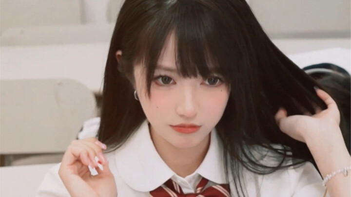 I actually confessed to you a long time ago—in every single look I give you.