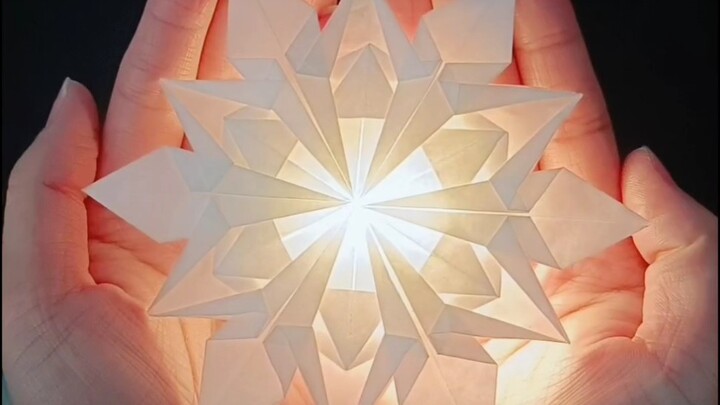 Hướng dẫn gấp bông tuyết origami rất đẹp
