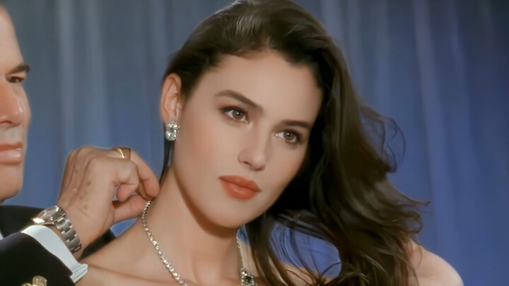 Dewi cantik yang dijuluki “Bunga Bola” ini benar‑benar memukau tak terbandingkan!