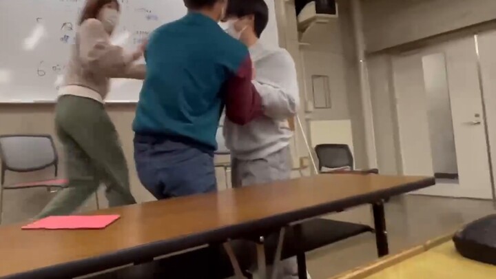 【vlog】Xem người Nhật diễn xuất bằng tiếng Trung Quốc tệ hại trực tuyến