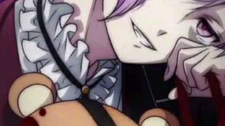 udh bsr masih pegang boneka