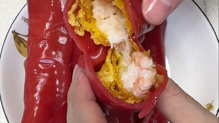 Prepackaged Food Review Day 221: Curry Chicken, Brazilian Barbecue No. 2, and Jinsha Shrimp Red Rice
