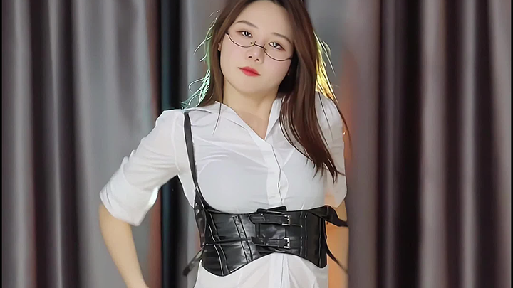 Masami Red + Flute Dance