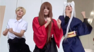 Recording videos at comic conventions really does spread by word of mouth.