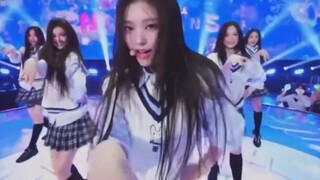 Newjeans 出道曲Attention 大祭典舞台