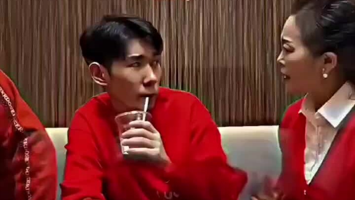 The photography teacher's hilarious shoot