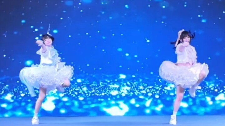 Hanya dengan awal cerita dan tarian yang sempurna ini, aku bisa menontonnya 100 kali🥺