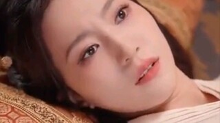 42.Betrayed and Murdered on Wedding Night,She Reborn With a Red Spear—General Adores Her Scums Kneel