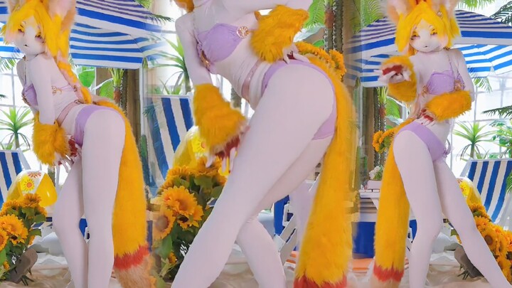 [Vertical Screen] White Stockings + Bikini + Fursona = ?