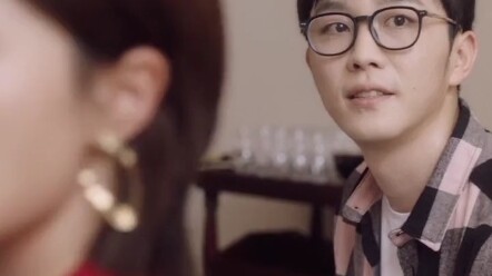 Watching Lan Yingying’s new drama—so heartbroken! Though the plot is super dramatic, it’s still easy