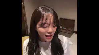 Kim SeJeong singing “Uphill Road” vlive 102622