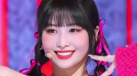 Suara bernyanyi yang buruk adalah kesalahpahaman terbesar Anda tentang Hirai Momo.