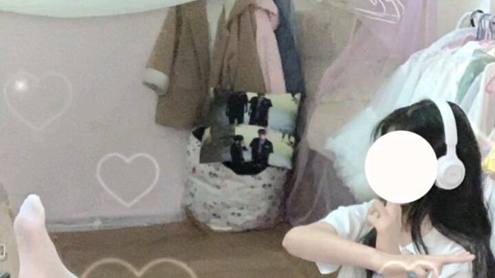 Em phải làm sao, nói thế nào, anh mới yêu em đây?