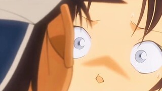 Kidd almost kissed Heiji