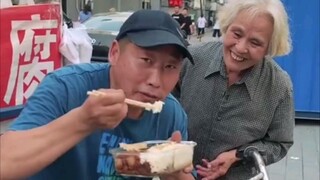 Seorang anak dengan seorang ibu bagaikan harta karun