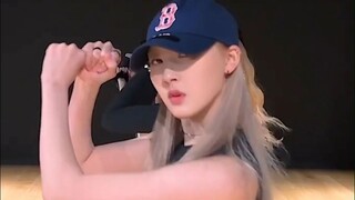 [BATTER UP Practice Room | Rami Shen Xialan Straight Shot] The lead singer dances so handsomely