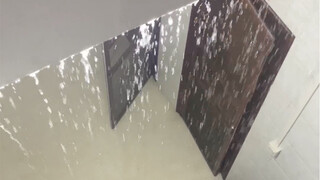 停更一天，有幸今天体验了一把住在花果山水帘洞，今天忙着在家游泳无法做饭。