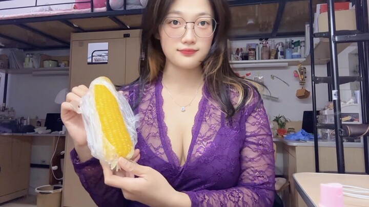 น้องสาวบอกว่าสีม่วงมีเสน่ห์ที่สุด!