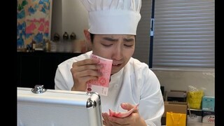 The resentful chef in the domineering boss drama!