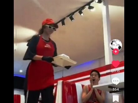 外网评论 挺可爱的。