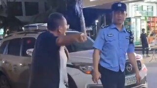 คุณคิดว่าฝ่ายไหนผิด?