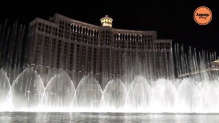 AIR MANCUR BELLAGIO DI LAS VEGAS. ONE OF THE BIGGEST WATER FOUNTAINS IN THE WORLD!