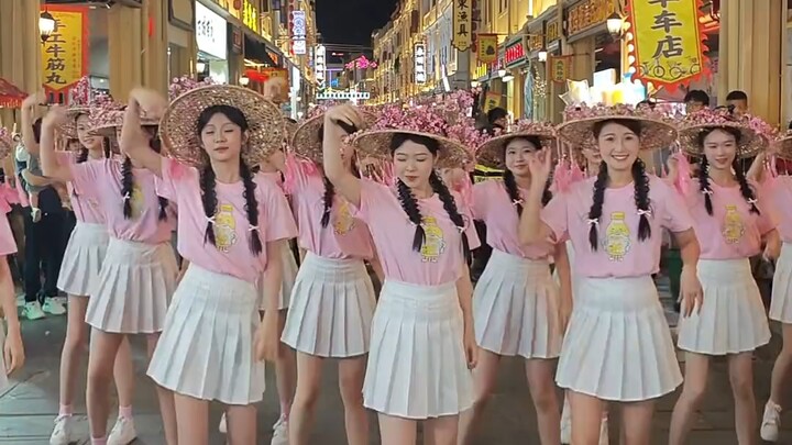 Guangdong Super League - Meizhou Cheerleading Squad - Offline Performance