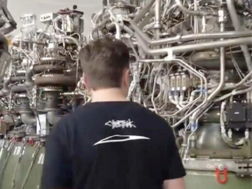 Musk: Great design is not about adding, but about subtracting! #Musk #Tech #SpaceX #TechChangesLife 