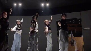 Screaming rehearsal segment 1 "Like JENNIE"