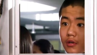 Student: I'll have four liang of rice! Canteen attendant: What side dish would you like? Student: No