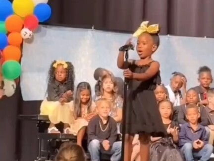 外国小孩搞笑视频