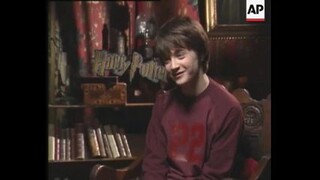 Daniel Radcliffe Harry Potter and the/Sorcerer's Stone Interview (AP Archive).Bilibili.Mp4