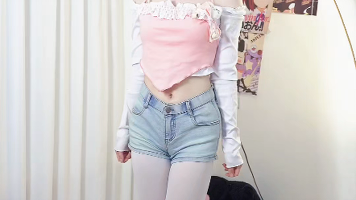 When you're home alone, you gotta shake the machine-human.