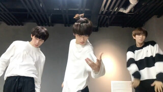 อาจารย์หยางไจ๋อัปเดตซื่ออวี่ที่ไม่เคยเห็นอีกแล้ว